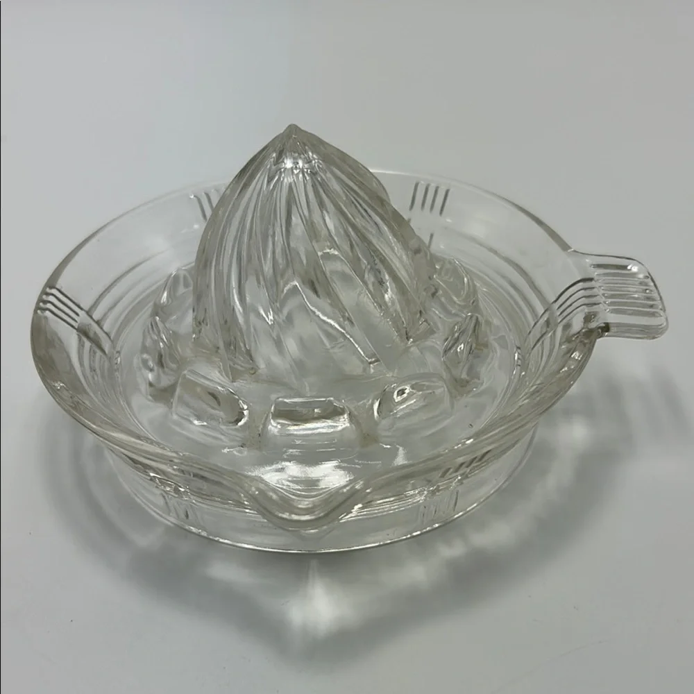 Vintage Hazel-Atlas Footed Glass Juicer Clear Handle Criscross Design